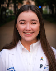 Headshot of Annabel Engelhardt